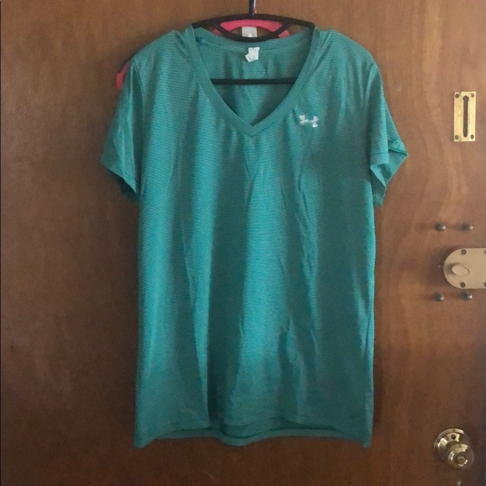 Green stripe under armor workout top
